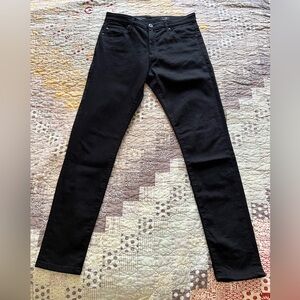 Black skinny AG “Farrah ankle” jeans size 28